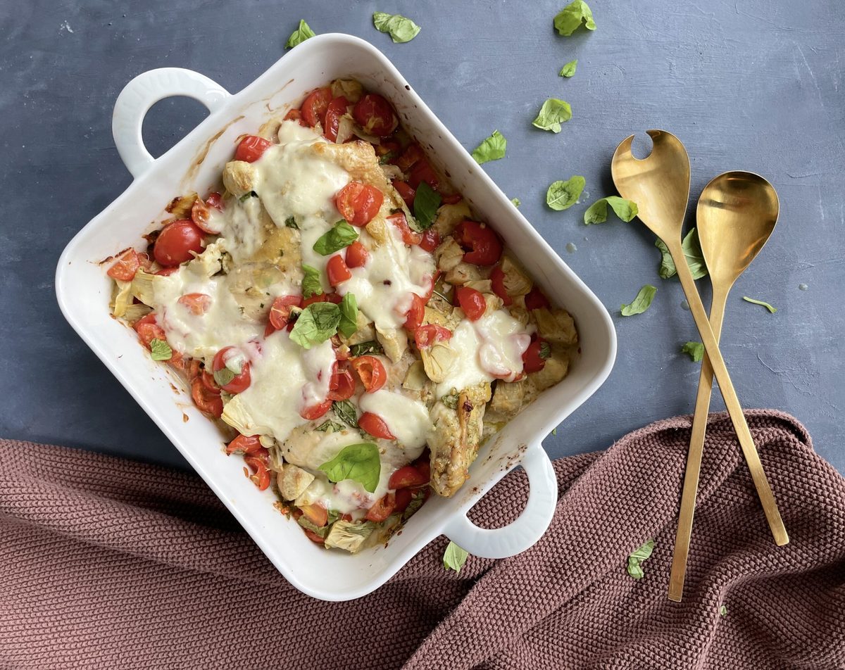Ovnbagt Kylling Med Tomat, Artiskok Og Mozzarella